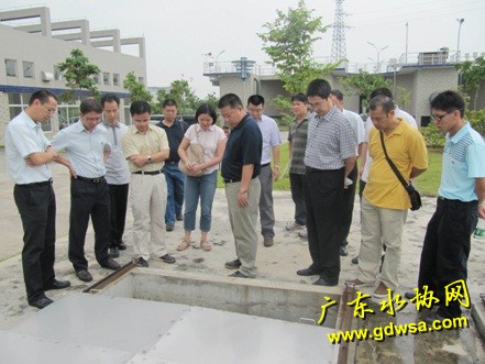 珠江水资源专项执法检查组现场视察第二水源西江水厂