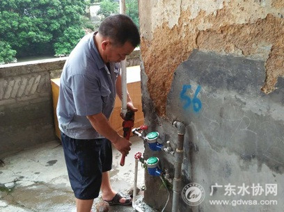 免费更换居民水表,确保水表精确度