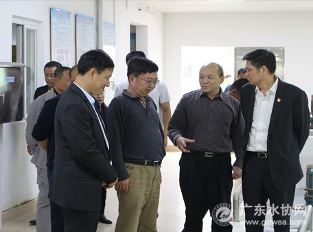 云南、广东两省水协及云南供水企业领导一行莅临海丰县供水总公司参观指导